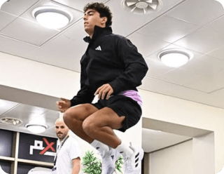 💬 Access to a private chat with Abdullah and the team